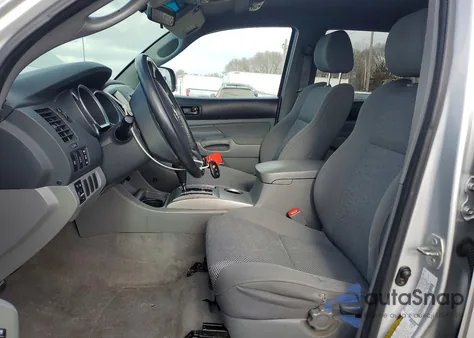 2006 Toyota Tacoma Double Cab z USA, uszkodzony, nr VIN 5TELU42N56Z272912